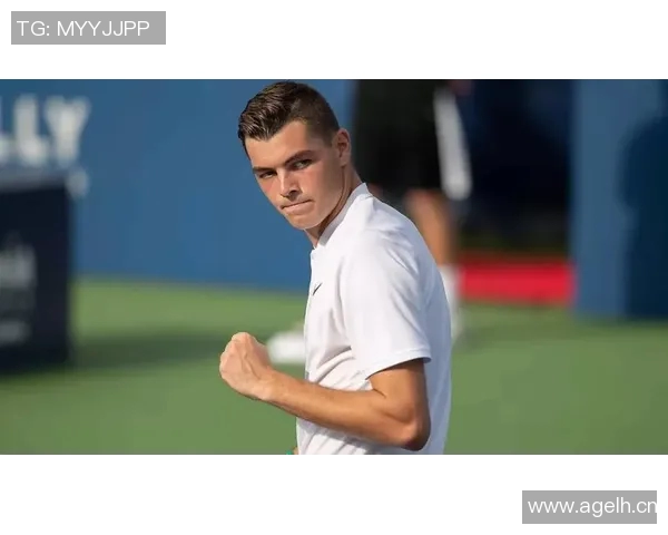 诺维奇足球俱乐部宣布比利时教练菲利普克莱门特担任新任主教练 诺维奇足球俱乐部宣布比利时教练菲利普克莱门特担任新任主教练