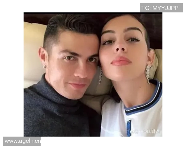 总裁的温馨时光乔治娜分享C罗与孩子们的幸福瞬间