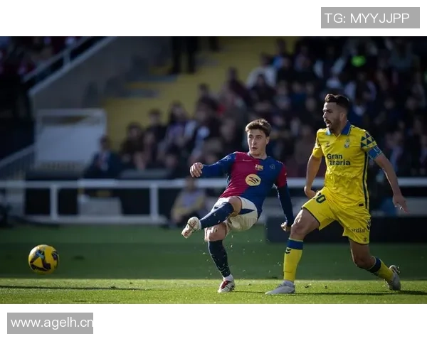 巴萨瞄准23岁前锋阿斯拉尼本赛季表现出色身价800万欧