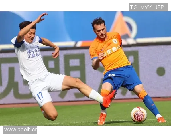 中超激战正酣海港领先蓉城申花紧追不舍积分榜竞争白热化