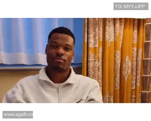 邓弗里斯谈偶像大图拉姆孔帕尼库伊特个性鲜明的影响与启发