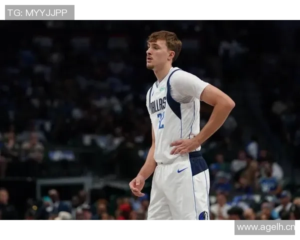 弗拉格在比赛中表现出色成为历史第二年轻的15分5板5助球员仅次于詹姆斯