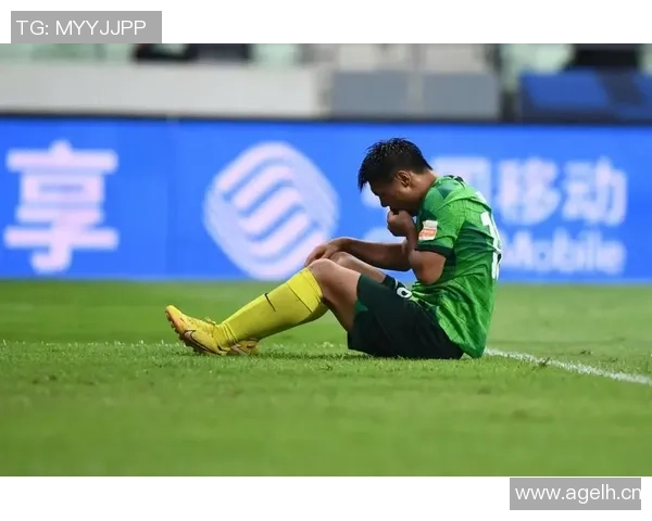 浙江队正式签约26岁前锋方昊北京国安球员将身披18号战袍出战 浙江队正式签约26岁前锋方昊北京国安球员将身披18号战袍出战